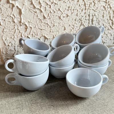 LOT 261F: Vintage Lamberton Scammell Platinum Blue Dinerware Mugs