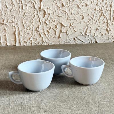 LOT 261F: Vintage Lamberton Scammell Platinum Blue Dinerware Mugs