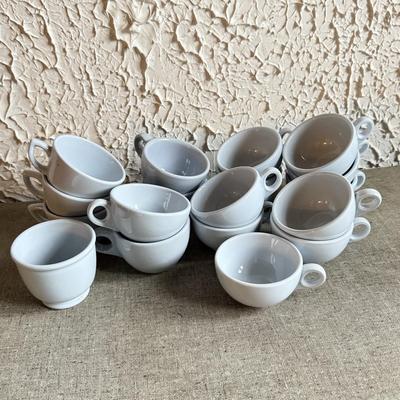 LOT 261F: Vintage Lamberton Scammell Platinum Blue Dinerware Mugs