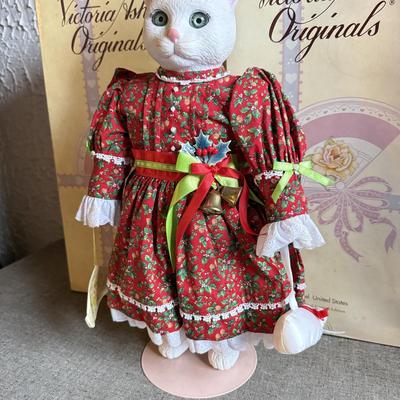 LOT 264F: Three 1992 Victoria Ashlea Originals Bette Ball Goebel Kitty Meow Meow Porcelain Dolls w/ Stands - only 250 made