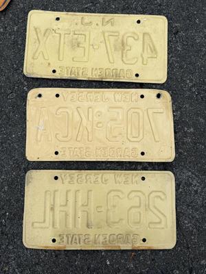 LOT 266G: Collection of Vintage License Plates incl. Two Pairs of New York Plates