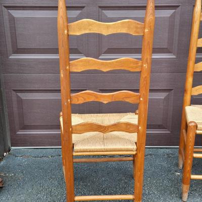 LOT 282G:Set of 4 Vintage Wood Ladder Back Colonial Shaker Woven Rush Side Chairs