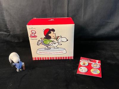 Lot 562 NIB Hallmark PEANUTS Lucy Figurine, NIP Set of Four Pins, Small Snooppy Figurine