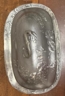 Art Nouveau Roasted Meat Metal Tray with lCover