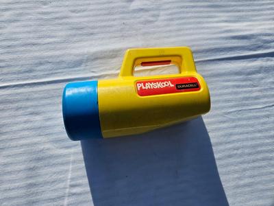 1986 Playskool Yellow Flashlight With Red And Green Color Change Lenses