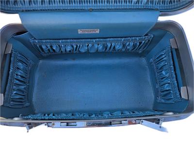 Vintage Samsonite Blue Hard Shell Travel Cosmetics Case With Silver Accents