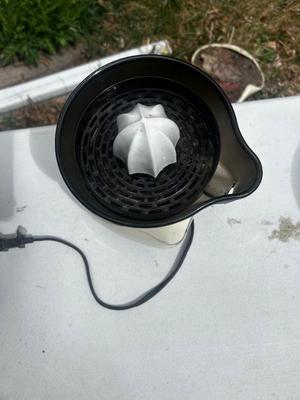 Electric Juicer Jucit
