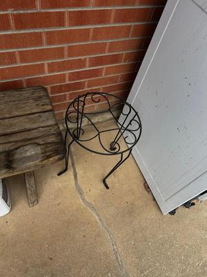 Metal Outdoor Plant Table
