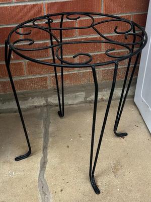 Metal Outdoor Plant Table