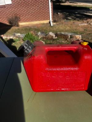Oil Pan, Funnel Set & Gas Can