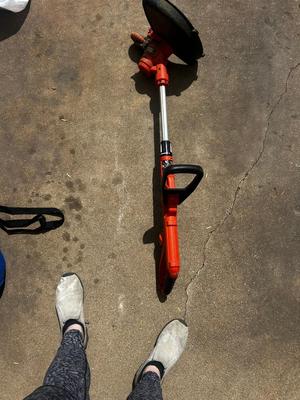 Black & Decker Orange weedwacker