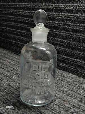 Antique DIL ACID NITRIC HNO3 Apothecary Bottle with Glass Stopper
