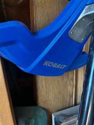 Kobalt Blue weedwacker