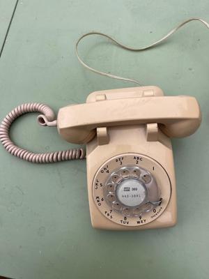 Vintage Bell System Made By Western Electric Rotary Phone Cream Beige