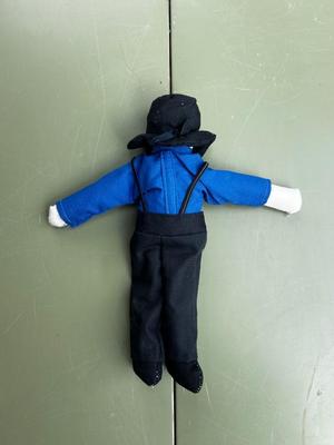 Set of 4 Amish Dolls