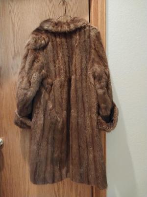GORGOUS DUPLER'S FUR COAT