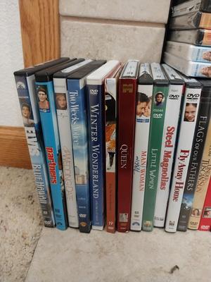 SONY DVD COMBO PLAYER WITH REMOTE AND DVDS
