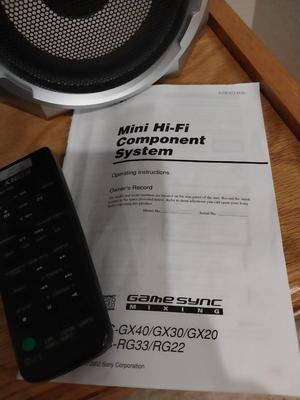 SONY MINI HI-FI COMPONENT SYSTEM WITH REMOTE AND CABINET