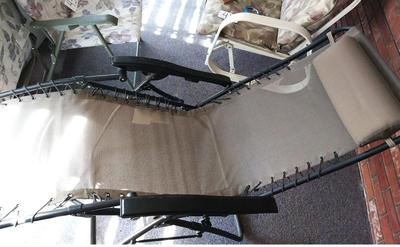 OUTDOOR FOLDING LOUNGER CHAIR