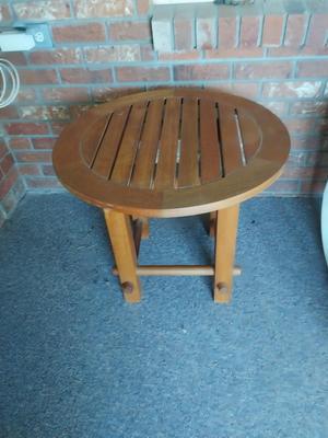 WOODEN OUTDOOR ROUND SIDE TABLE