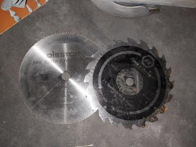 BLACK & DECKER ELECTRIC SAW AND MORE