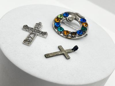 LOT 1: Sterling Pin and Cross Pendants