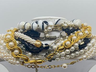 LOT 5: Vintage Beaded Necklace Lot: 1930's Art Glass and More!