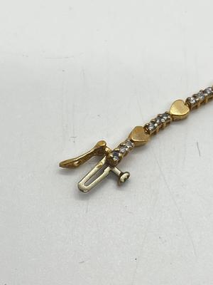 LOT 9: 14K Yellow Gold Hearts and Diamond Chips Bracelet - 7"