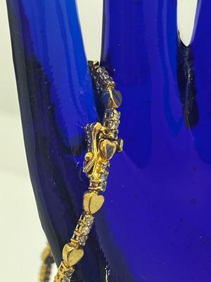 LOT 9: 14K Yellow Gold Hearts and Diamond Chips Bracelet - 7"