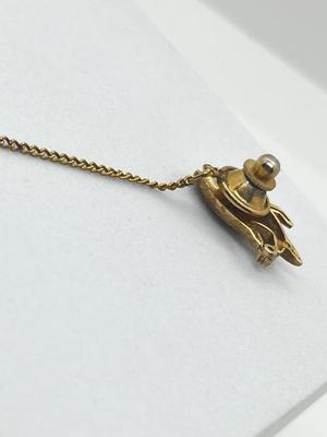 LOT 12: 14K Yellow Gold and Diamond Hand Tie Pin - 2.3 GTW