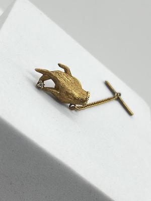 LOT 12: 14K Yellow Gold and Diamond Hand Tie Pin - 2.3 GTW