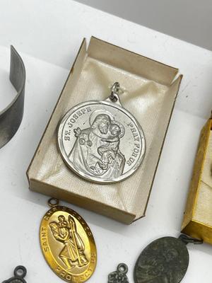LOT 19: Religious Lot - Rosary, Pendants, Bracelet and More!