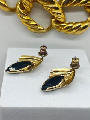 LOT 20: Goldtone Necklaces and Pierced Earrings