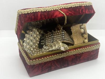 LOT 41: Vintage Pearl Collars and Velvet Box