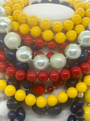LOT 44: Retro Beaded Necklaces