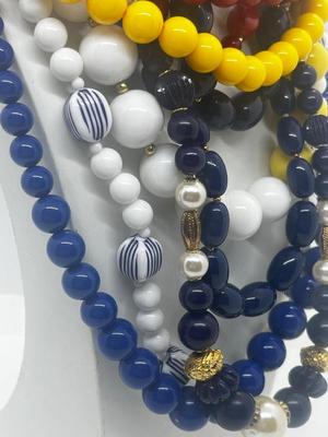 LOT 44: Retro Beaded Necklaces