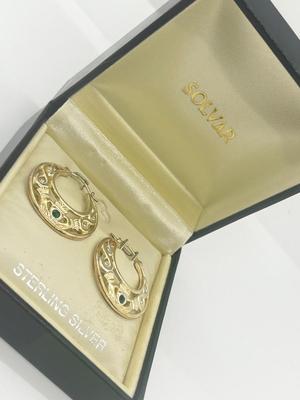 LOT 49: Solvar Sterling Silver Good Luck Irish Claddagh Pierced Earring
