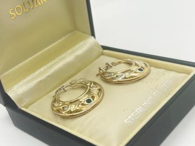 LOT 49: Solvar Sterling Silver Good Luck Irish Claddagh Pierced Earring