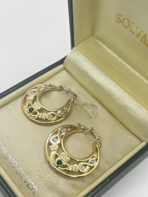 LOT 49: Solvar Sterling Silver Good Luck Irish Claddagh Pierced Earring