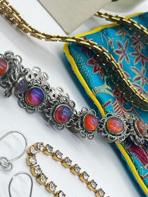 LOT 59: Assorted Treasures: Czech Art Glass "Dragon's Breath" Bracelet, Handpainted Wooden Box, 1904 Penny and Much More!