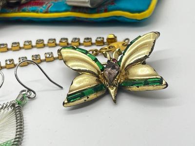 LOT 59: Assorted Treasures: Czech Art Glass "Dragon's Breath" Bracelet, Handpainted Wooden Box, 1904 Penny and Much More!