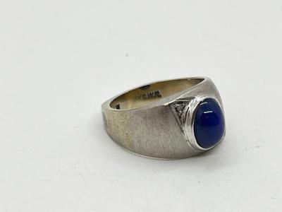 LOT 84: 14K White Gold and Blue Star Sapphire Ring - Size 7 - 8.59 GTW