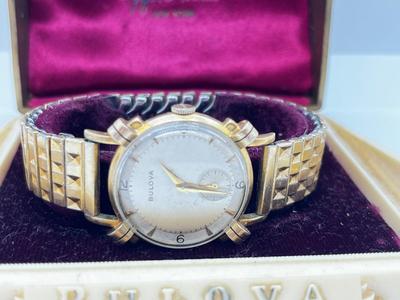 LOT 85: Vintage Bulova Watch