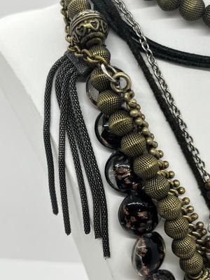 LOT 99: Assorted Chunky Earth Toned Necklaces
