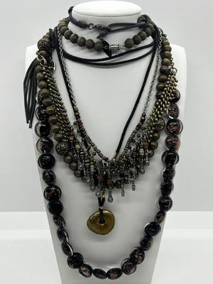 LOT 99: Assorted Chunky Earth Toned Necklaces