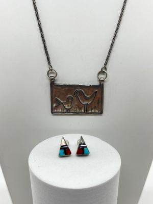 LOT 100: 925 Pendant Necklace and Silver Inlay Pierced Earrings - 11.2 GTW