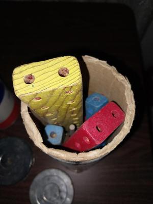 VINTAGE TINKER TOYS