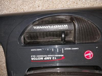 HOOVER WINDTUNNEL UPRIGHT VACCUUM