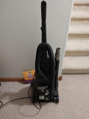 HOOVER WINDTUNNEL UPRIGHT VACCUUM