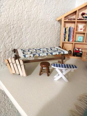 DOLLHOUSE FURNITURE